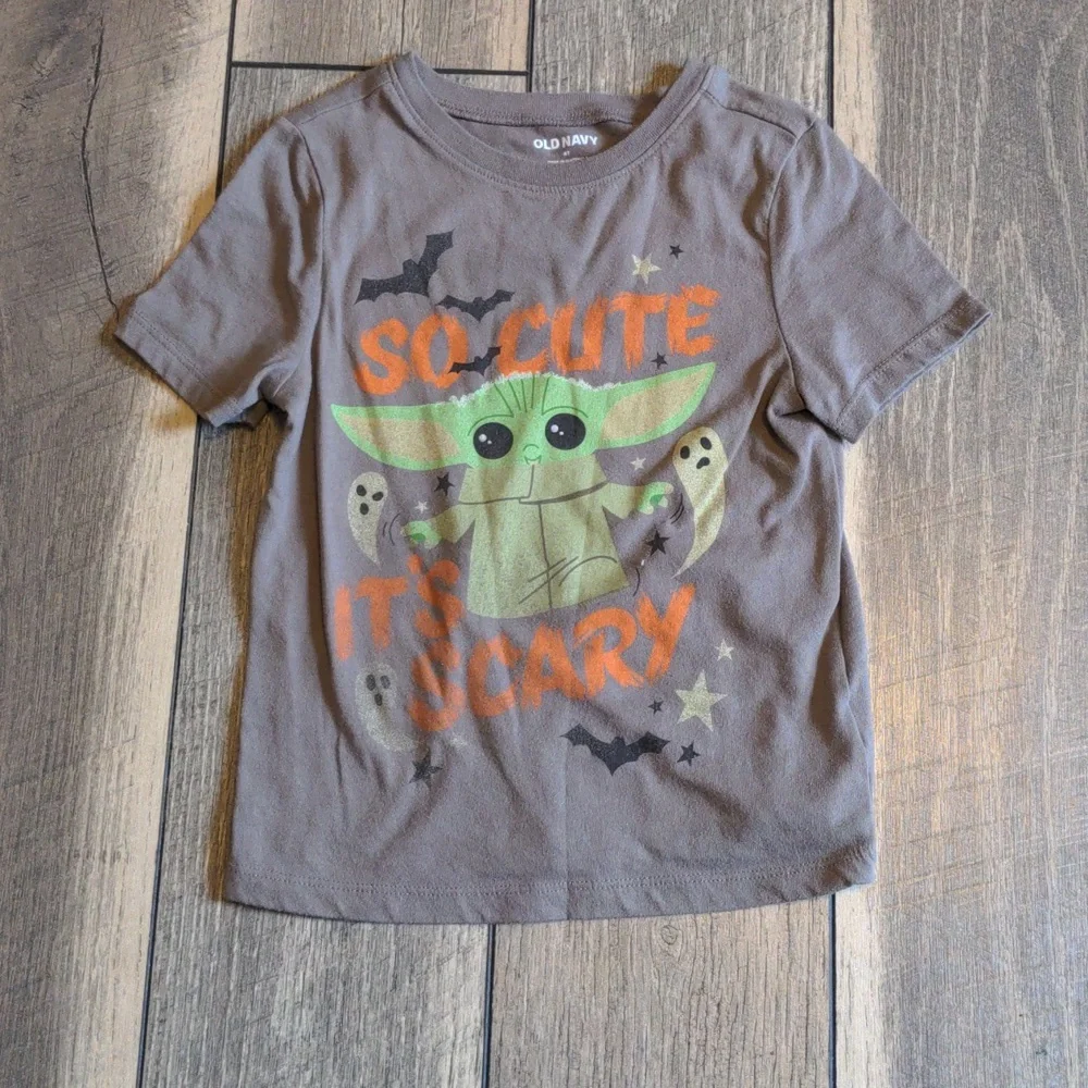Old Navy Star Wars Grogu Baby Yoda Halloween Shirt 4T So Cute It’s Scary Gray